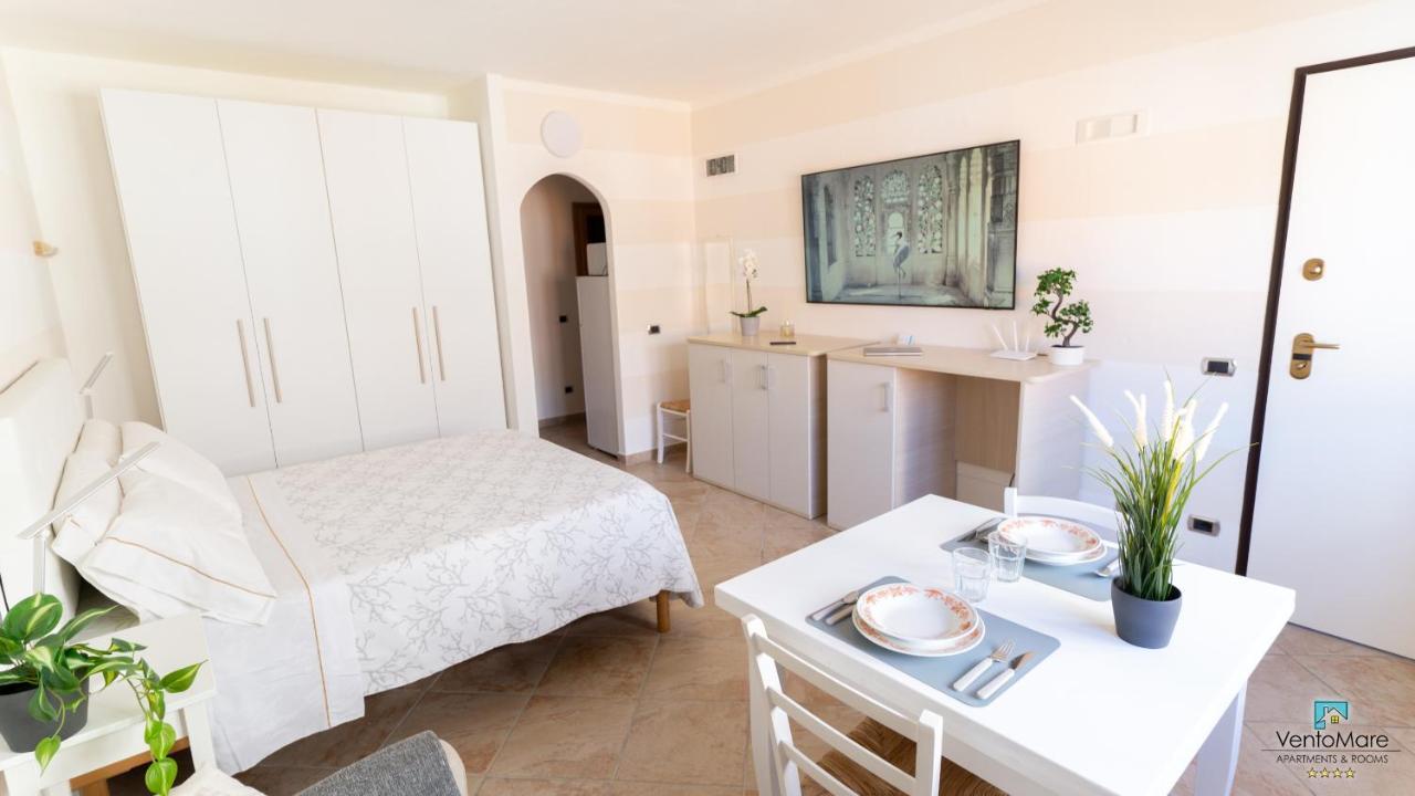 Residence Il Vento E Il Mare パラーウ エクステリア 写真
