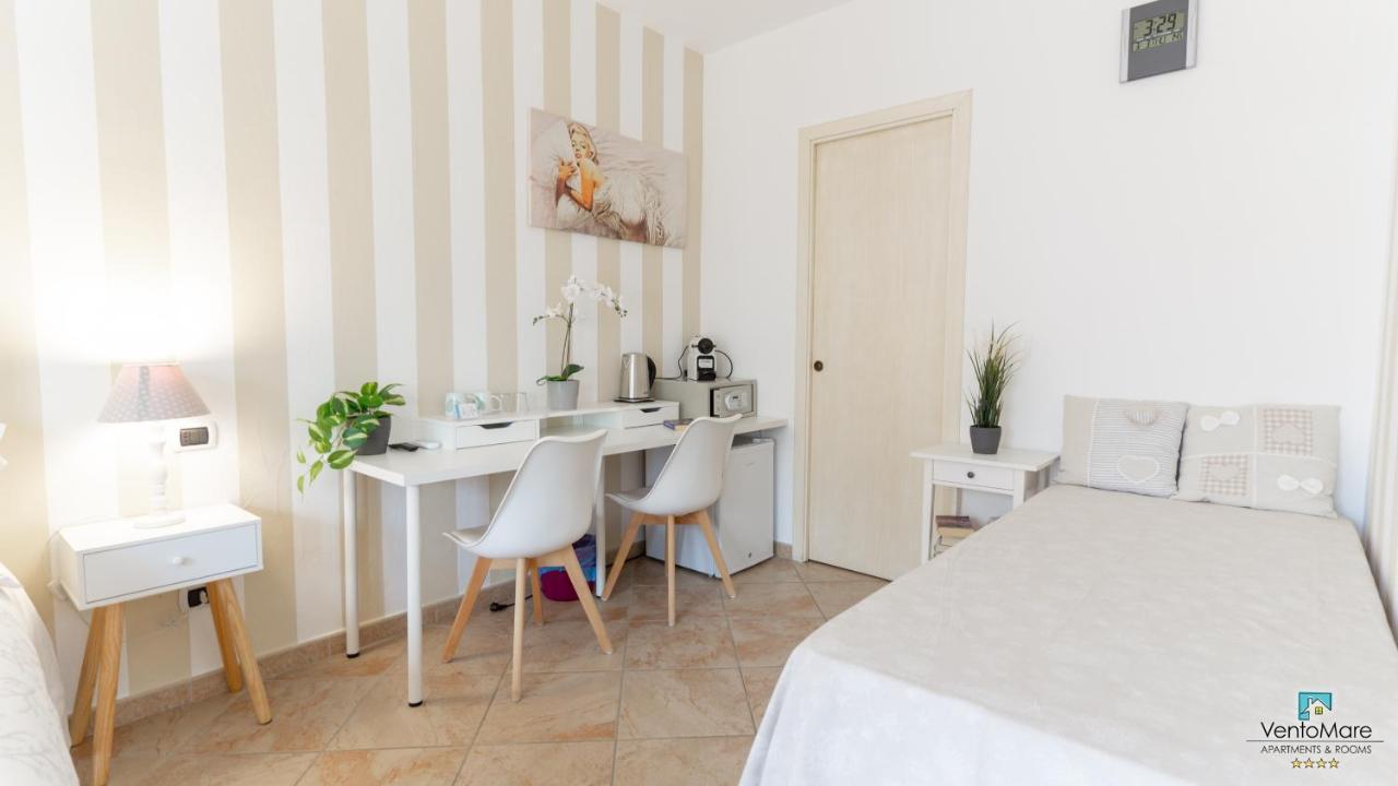 Residence Il Vento E Il Mare パラーウ エクステリア 写真