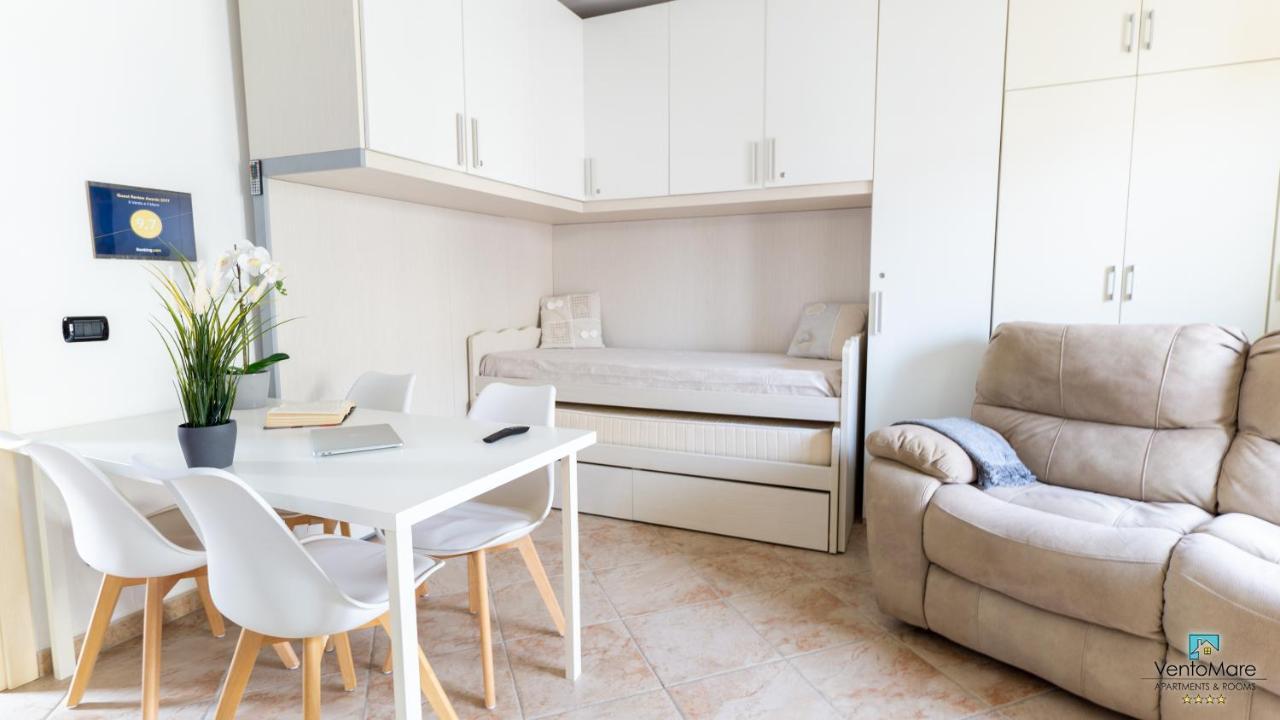 Residence Il Vento E Il Mare パラーウ エクステリア 写真